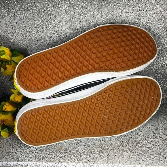 VANS Old Skool Multicolored Checkered Sneakers Shoes - Picture 6 of 9